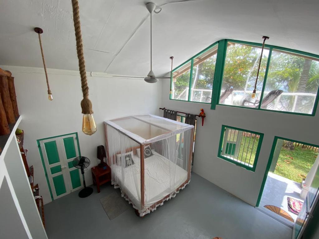 Beach House Kalukatiya - Family Villa, Seaview Room, Garden Room Dickwella Exterior photo